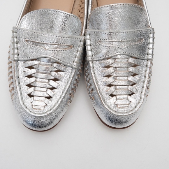 Veronica Beard. Penny Woven Silver Flats. - Picture 11 of 14